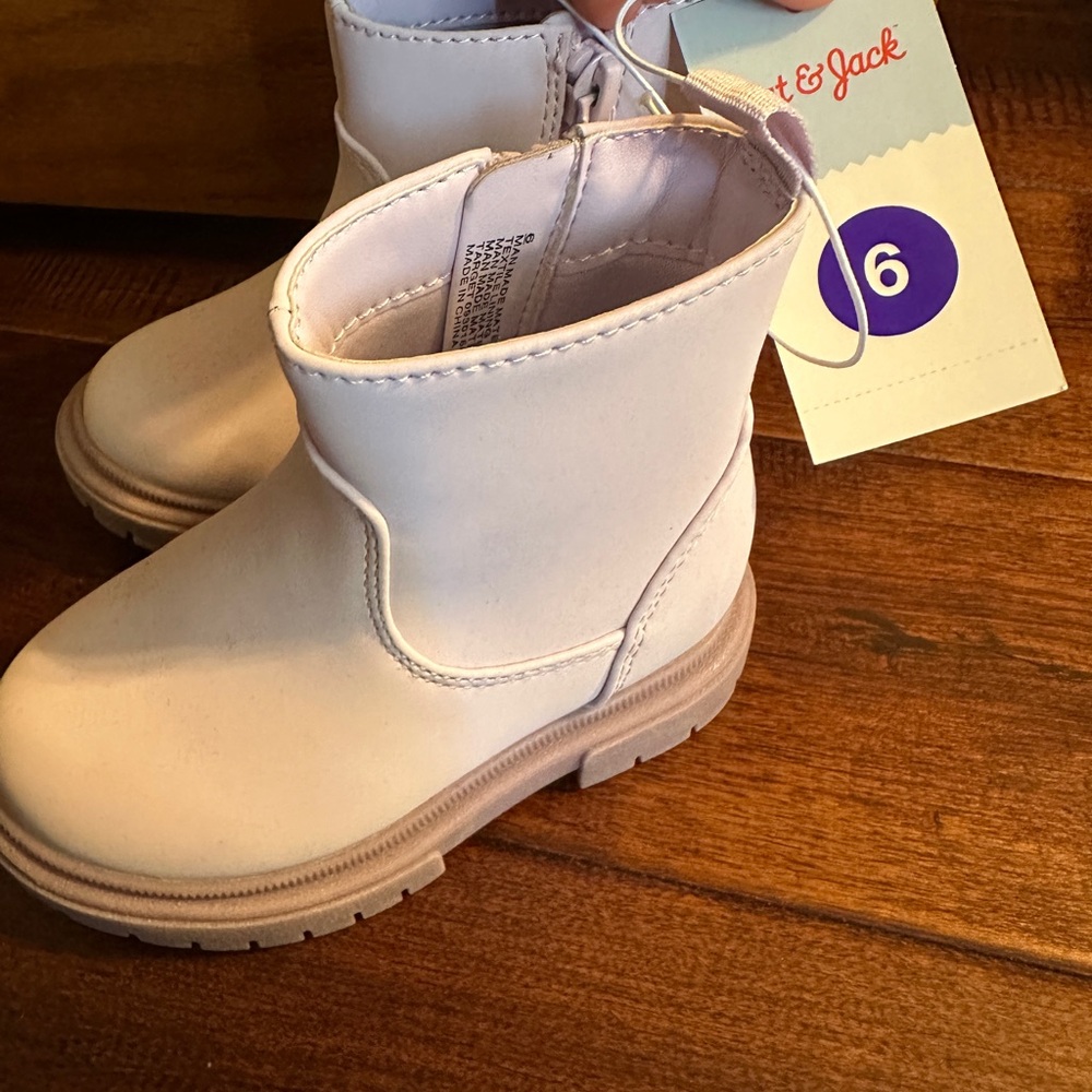 Cat & Jack Kids' Light Tan Boots